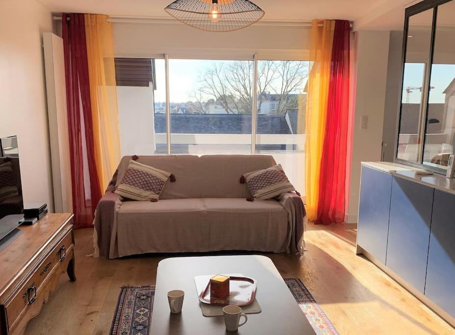 Le 828 : Appartement En Plein Centre De Vannes Eksteriør billede