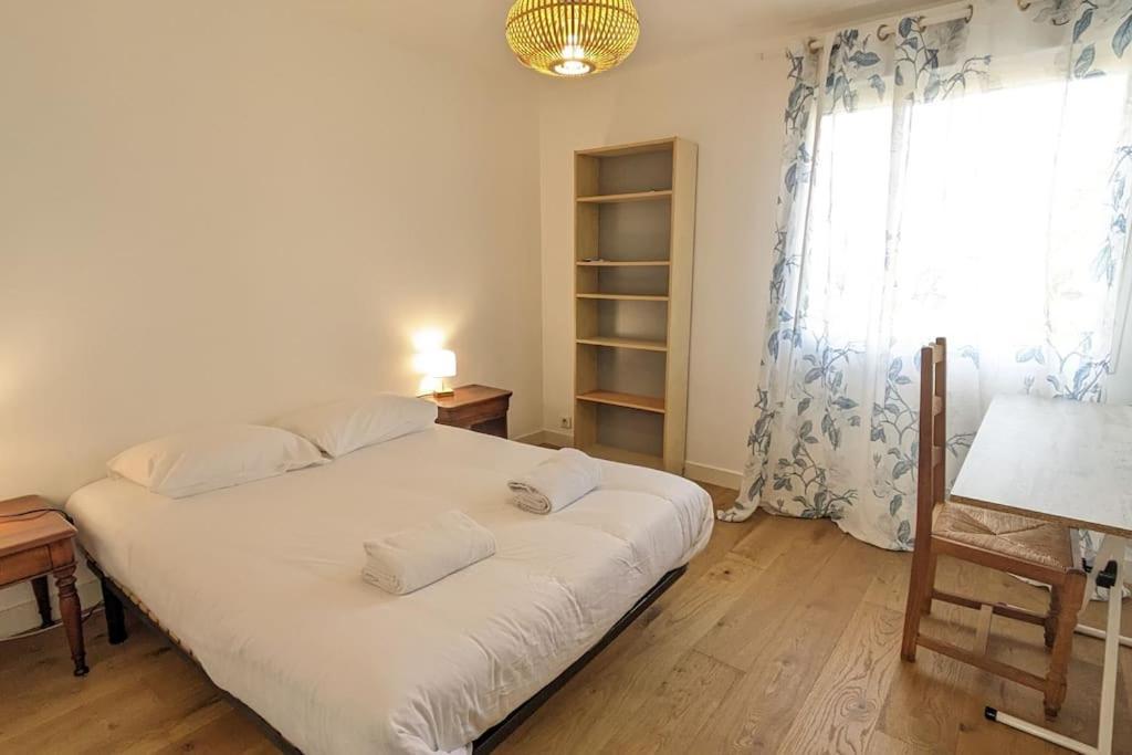 Le 828 : Appartement En Plein Centre De Vannes Eksteriør billede