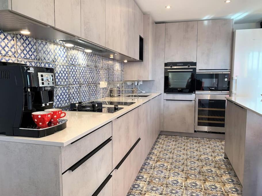 Le 828 : Appartement En Plein Centre De Vannes Eksteriør billede